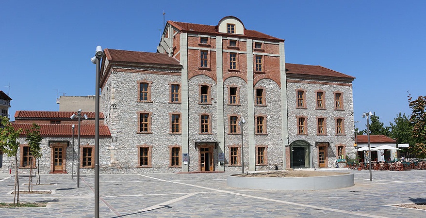 mylos pappa larissas